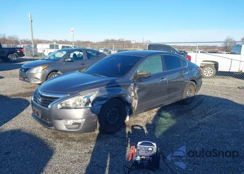 2015 Nissan Altima 2.5 S from USA, damaged, VIN 1N4AL3AP4FC458694